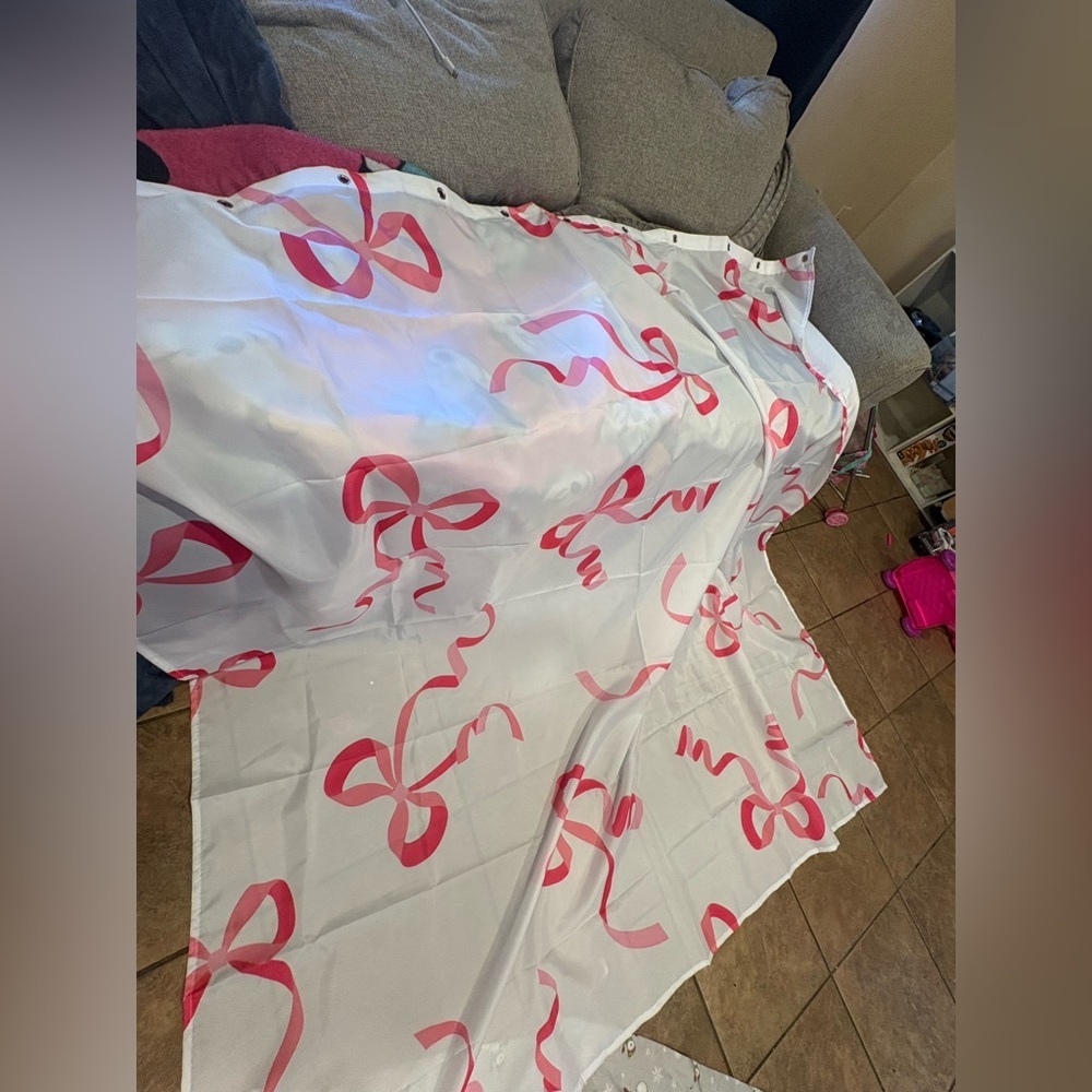 Pink Bow Shower Curtain - Picture 2 of 6